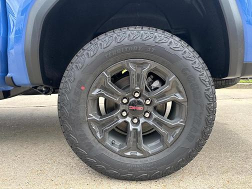 2025 GMC Canyon Elevation