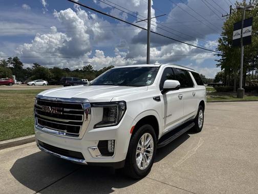 2024 GMC Yukon XL SLT