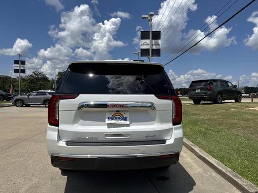 2024 GMC Yukon XL SLT