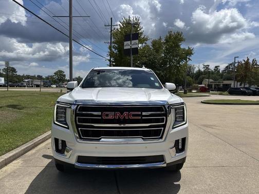 2024 GMC Yukon XL SLT