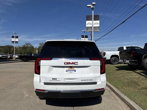 2026 GMC Yukon Elevation