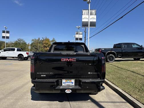 2026 GMC Sierra EV Denali
