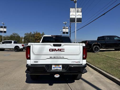2026 GMC Sierra 1500 AT4X