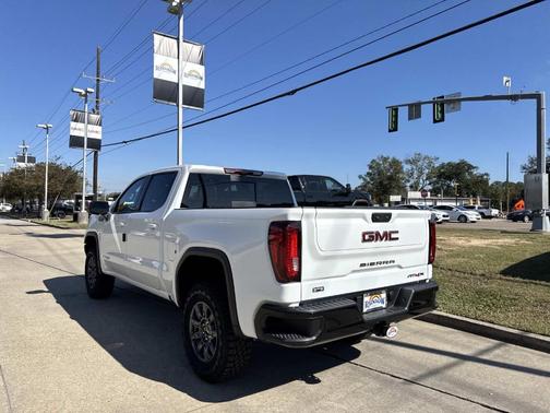 2026 GMC Sierra 1500 AT4X