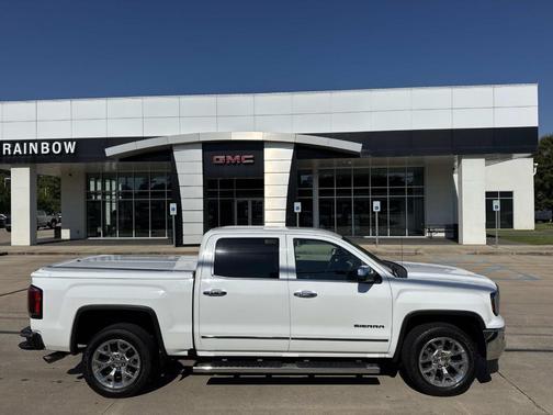 Summit White 2017 GMC Sierra 1500 SLT
