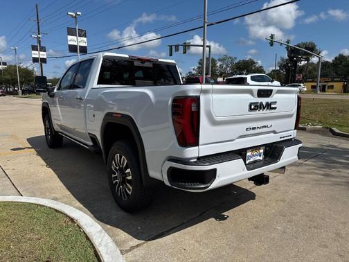 2026 GMC Sierra 2500 Denali Ultimate