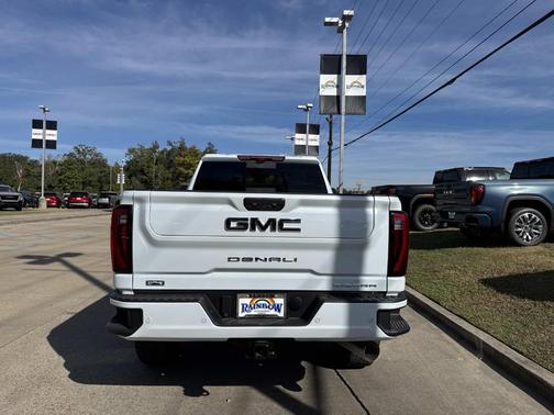 2026 GMC Sierra 3500 Denali Ultimate