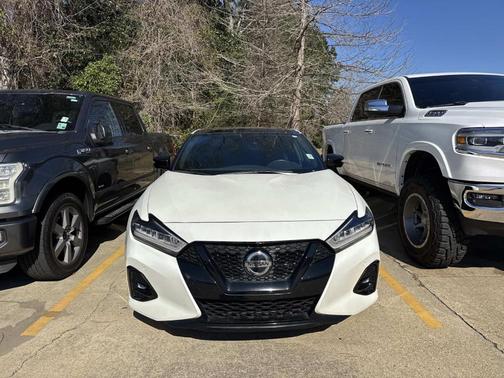 2021 Nissan Maxima SR