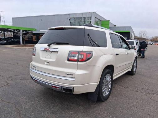 2015 GMC Acadia Denali