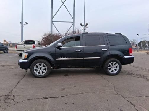 2007 Chrysler Aspen Limited 4x4 4dr SUV