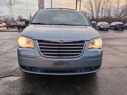 2008 Chrysler Town & Country Touring