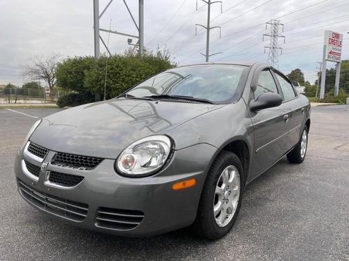 2005 Dodge Neon SXT 4dr Sedan
