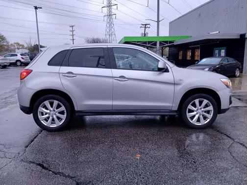 2013 Mitsubishi Outlander Sport ES