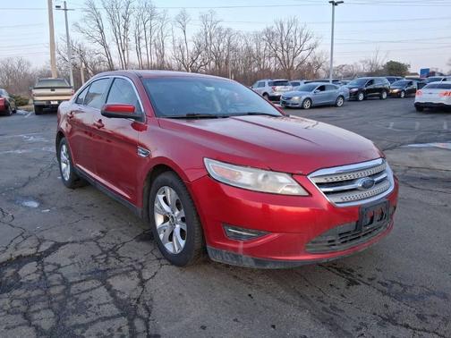 2010 Ford Taurus SEL