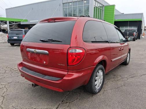 2007 Chrysler Town & Country Touring