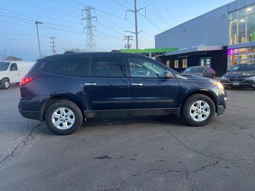 2016 Chevrolet Traverse LS