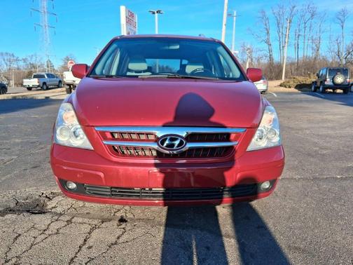 2007 Hyundai Entourage GLS 4dr Mini Van