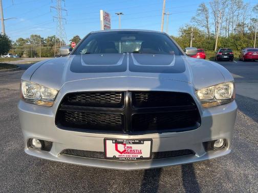 2012 Dodge Charger SE
