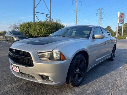 2012 Dodge Charger SE