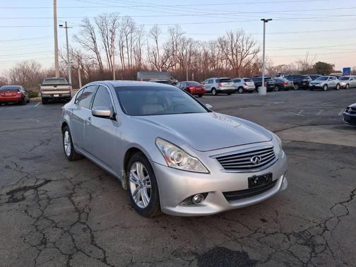 2012 INFINITI G25x Base
