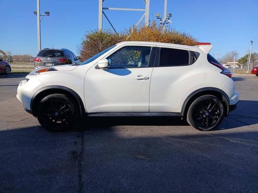 2015 Nissan Juke SV AWD 4dr Crossover