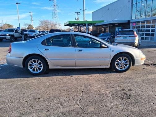2000 Chrysler 300M Base 4dr Sedan