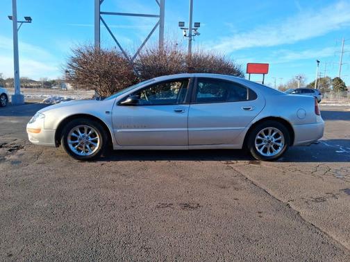 2000 Chrysler 300M Base 4dr Sedan