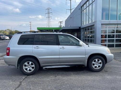 2002 Toyota Highlander Base