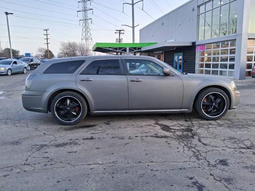2005 Dodge Magnum RT