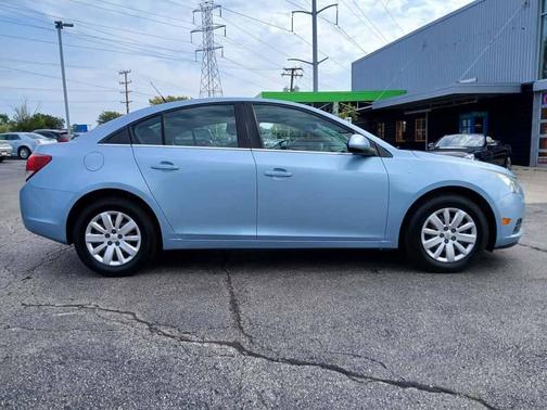 2011 Chevrolet Cruze LT
