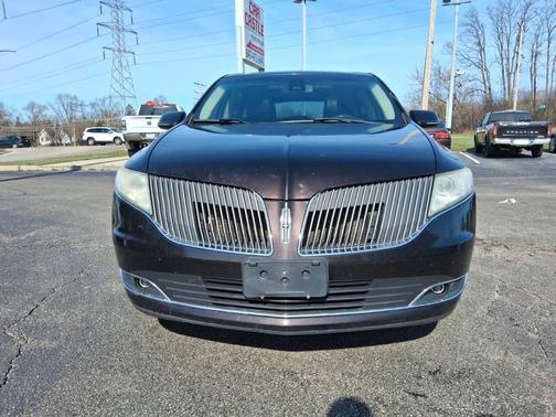 Tuxedo Black Metallic 2013 Lincoln MKT EcoBoost