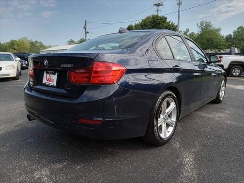 2012 BMW 328 i