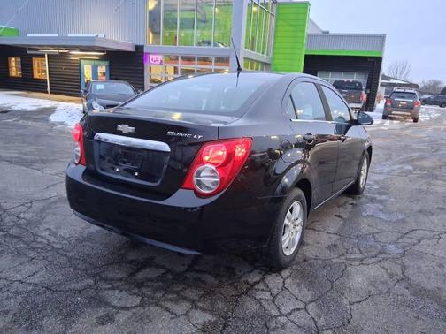 2012 Chevrolet Sonic 2LT