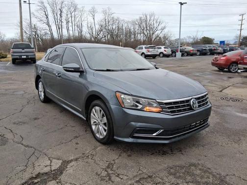 2016 Volkswagen Passat 1.8T R Line 4dr Sedan PZEV
