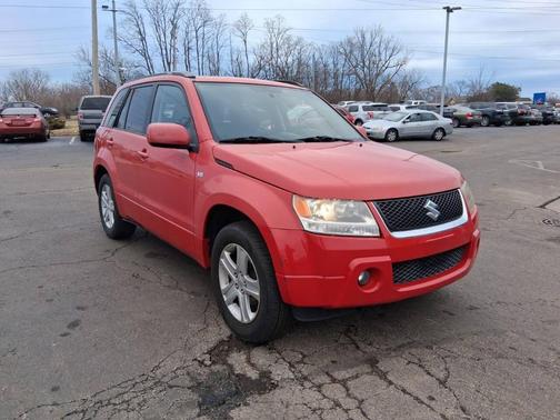 2008 Suzuki Grand Vitara Luxury 4dr SUV