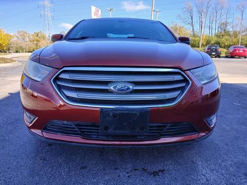 2014 Ford Taurus SEL 4dr Sedan