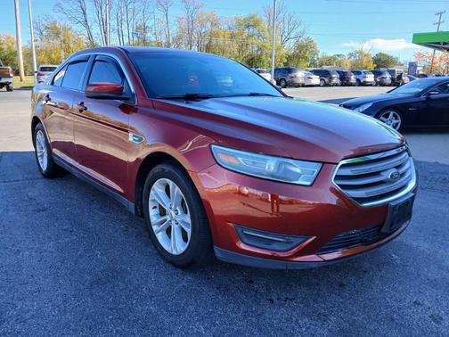 2014 Ford Taurus SEL 4dr Sedan