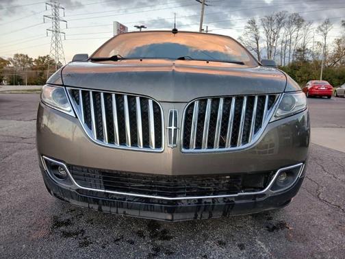 2012 Lincoln MKX Base