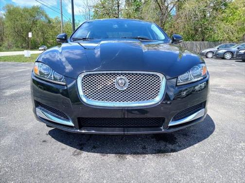 2013 Jaguar XF R
