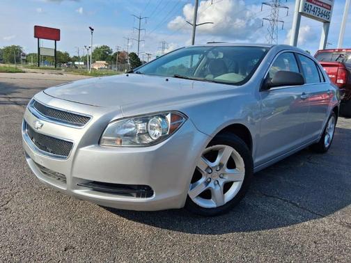 Silver 2011 Chevrolet Malibu LS