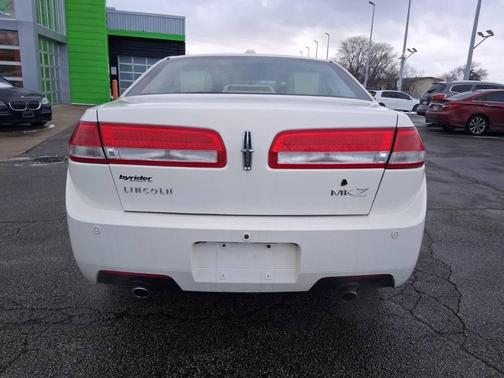 2012 Lincoln MKZ Base