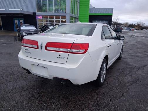 2012 Lincoln MKZ Base