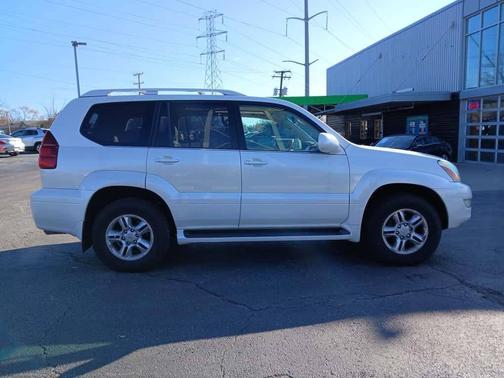 2004 Lexus GX 470 Base 4WD 4dr SUV