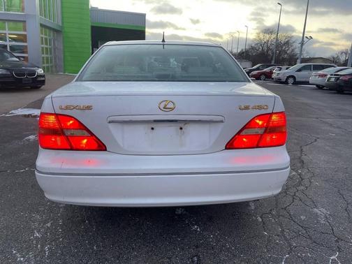 2001 Lexus LS 430 Base
