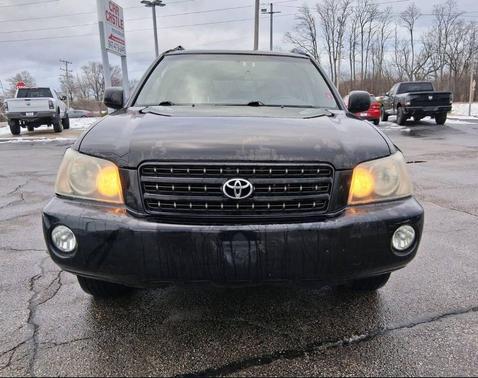 2001 Toyota Highlander Base