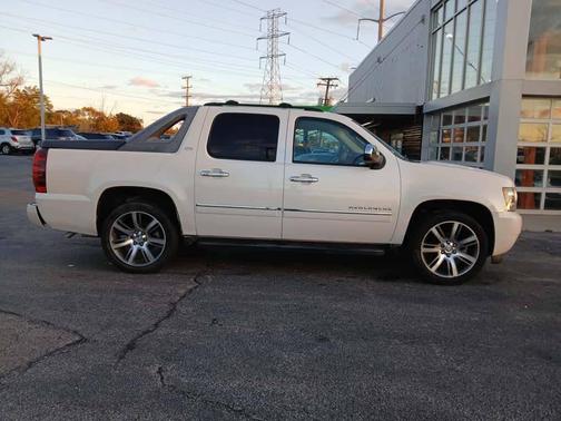 2010 Chevrolet Avalanche 1500 LTZ