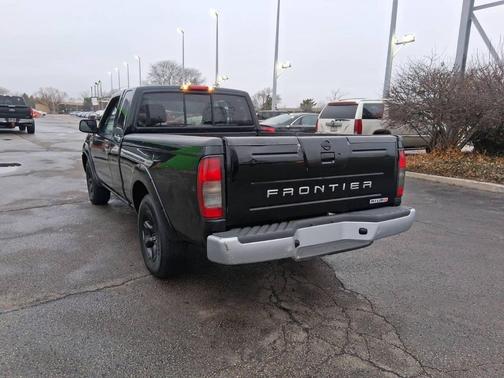 2004 Nissan Frontier XE King Cab