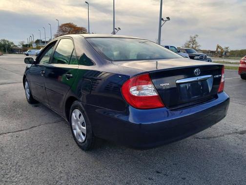 2003 Toyota Camry LE