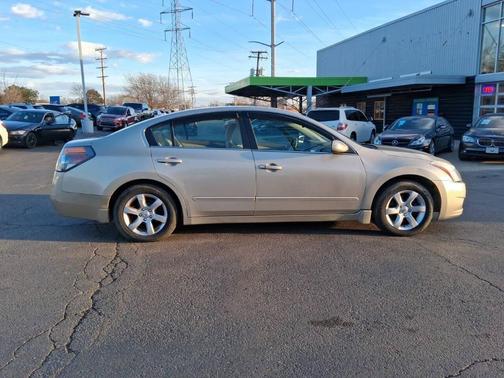 2010 Nissan Altima 2.5 S