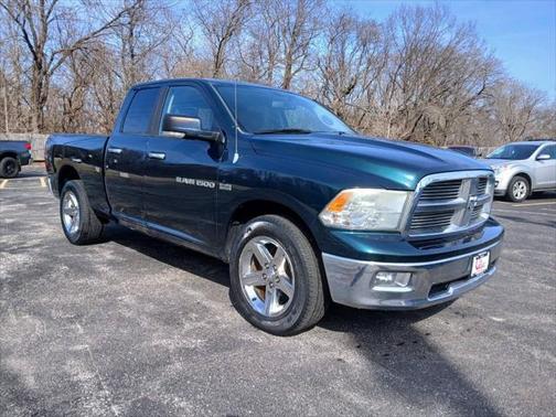 2011 Dodge Ram 1500 Big Horn 4x4 4dr Quad Cab 6.3 ft. SB Pickup